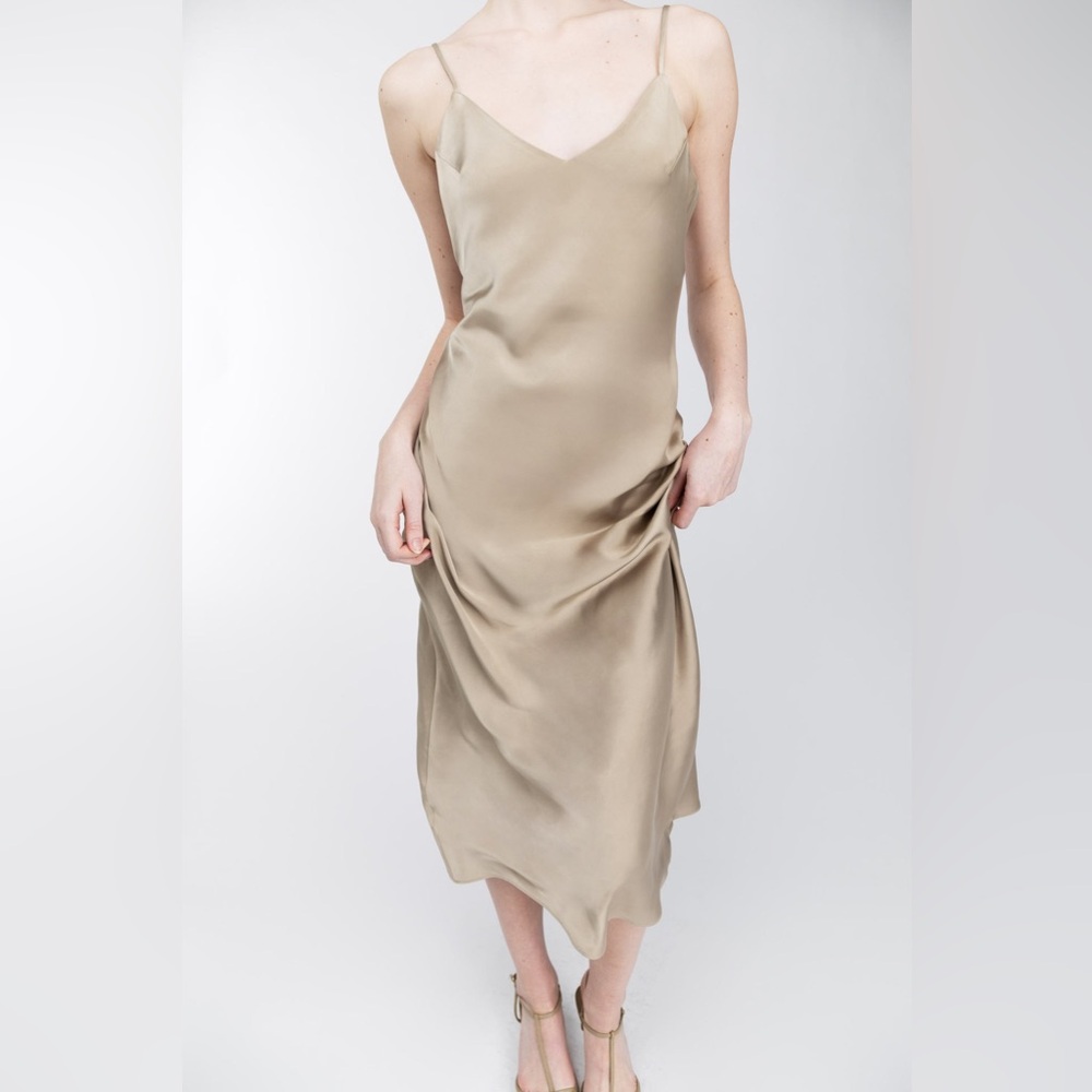 Oak + Fort SATIN V-NECK SLIP MIDI DRESS